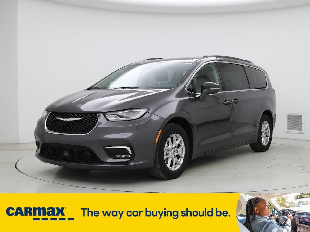 used 2022 Chrysler Pacifica car, priced at $25,998