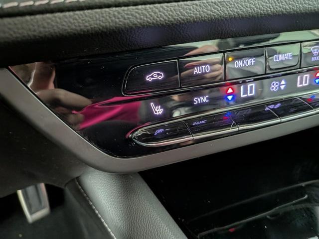 used 2022 Buick Envision car, priced at $27,954