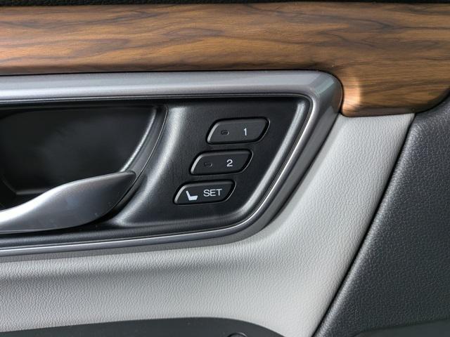 used 2022 Honda CR-V car, priced at $29,711