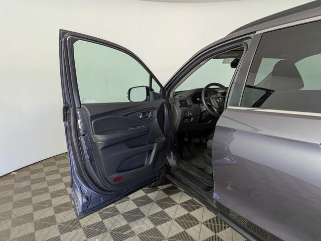 used 2022 Honda Pilot car, priced at $31,374