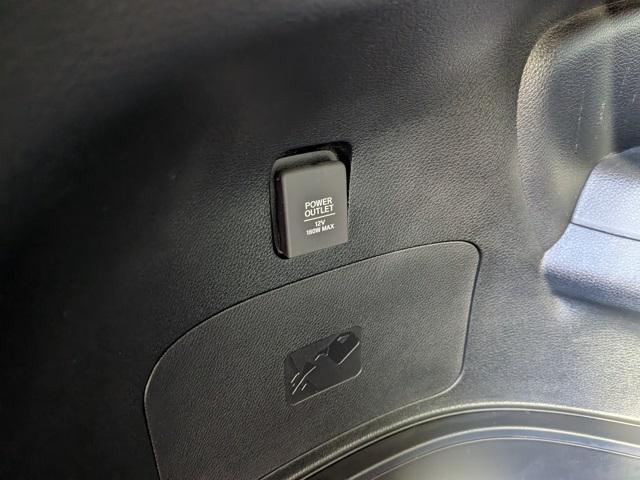 used 2022 Honda Pilot car, priced at $31,374