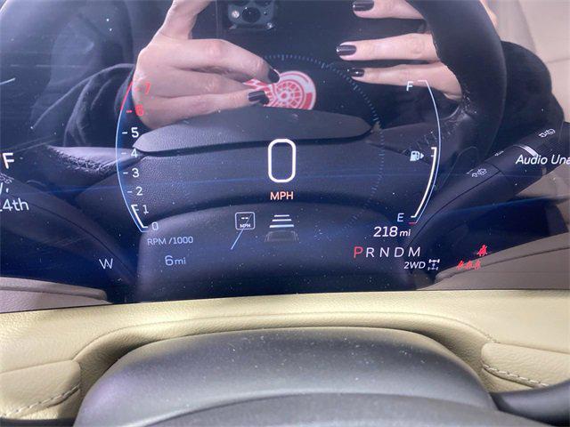 new 2025 Cadillac XT4 car, priced at $43,526