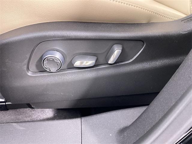 new 2025 Cadillac XT4 car, priced at $42,775