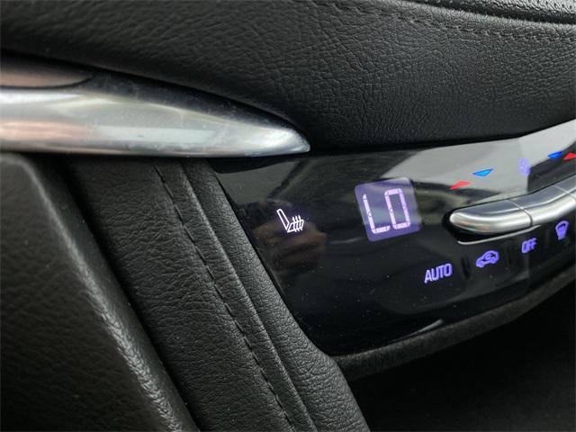 used 2019 Cadillac XT5 car, priced at $20,860