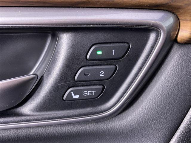 used 2021 Honda CR-V car, priced at $26,677