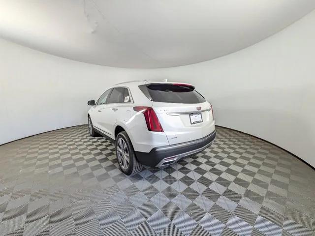 new 2025 Cadillac XT5 car, priced at $51,808