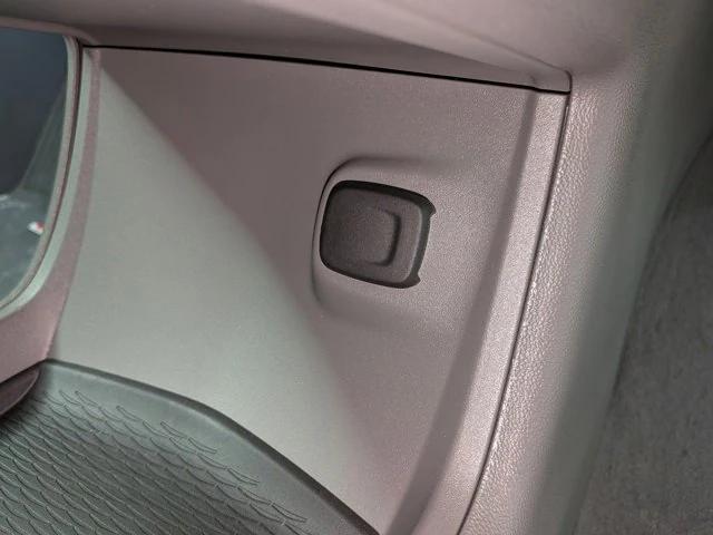 new 2025 Cadillac XT5 car, priced at $49,885