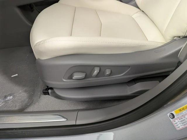 new 2025 Cadillac XT5 car, priced at $49,885
