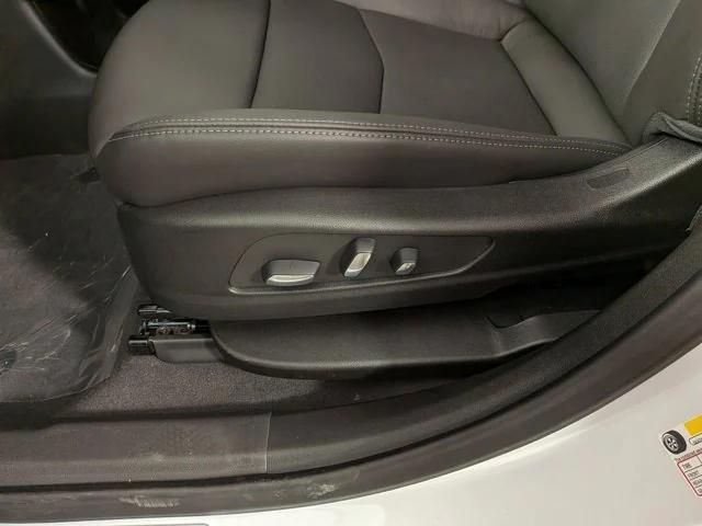 new 2025 Cadillac XT6 car, priced at $56,011