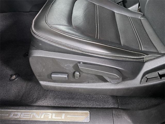 used 2020 GMC Canyon car, priced at $24,399