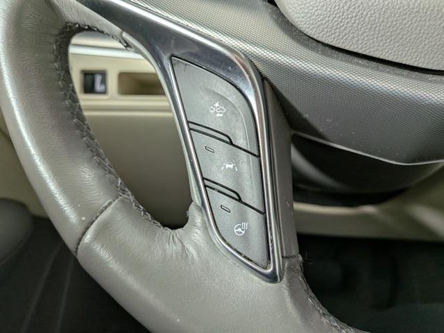 used 2023 Cadillac XT5 car, priced at $33,485