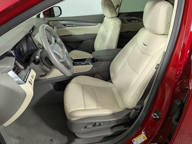 used 2023 Cadillac XT5 car, priced at $33,485