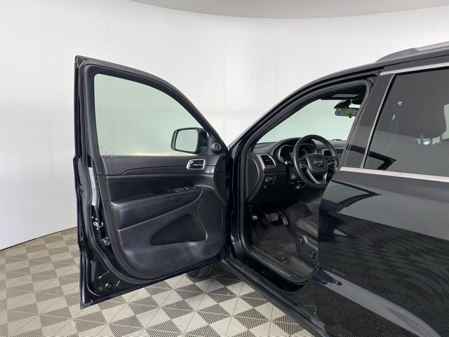 used 2018 Jeep Grand Cherokee car, priced at $15,376