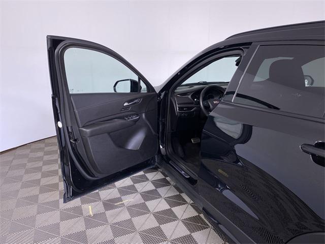 used 2019 Cadillac XT4 car, priced at $21,147