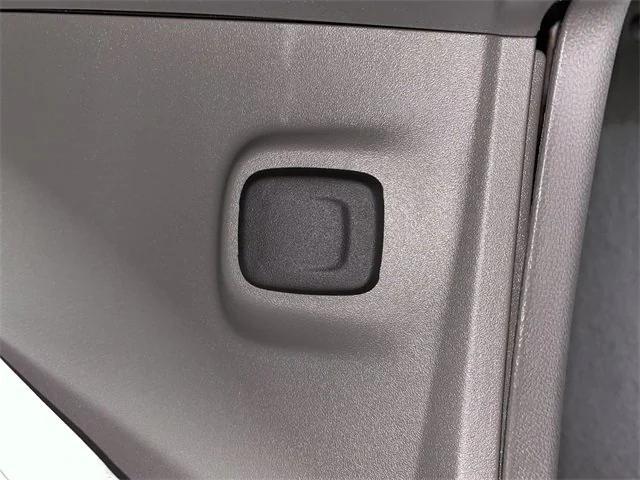 new 2025 Cadillac XT5 car, priced at $50,749