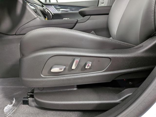 new 2025 Cadillac XT5 car, priced at $50,308