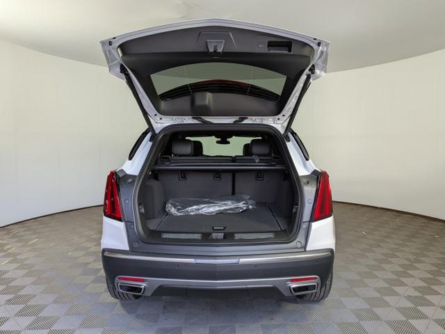 new 2025 Cadillac XT5 car, priced at $50,308