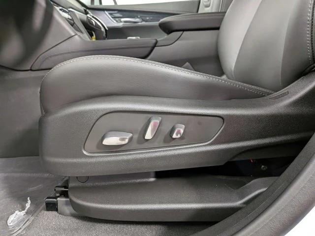 new 2025 Cadillac XT5 car, priced at $51,808