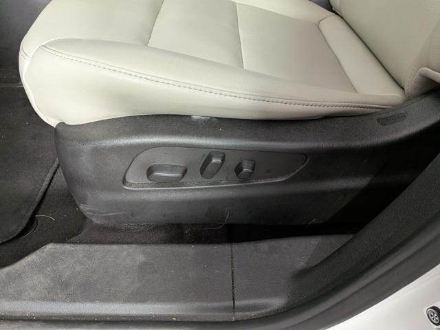 used 2023 Cadillac XT4 car, priced at $26,428