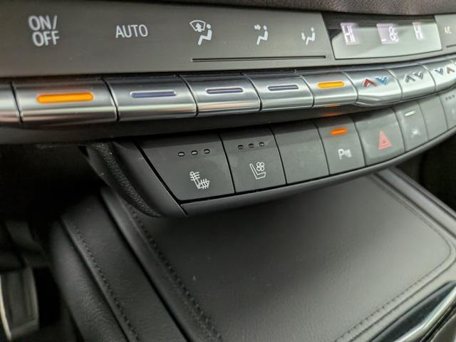 used 2023 Cadillac XT4 car, priced at $29,378