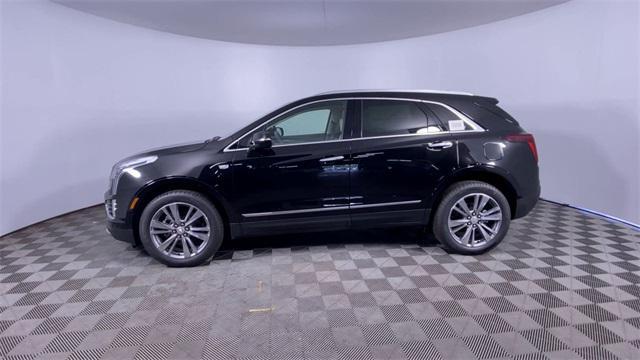 new 2025 Cadillac XT5 car, priced at $49,763