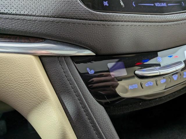 used 2017 Cadillac XT5 car, priced at $16,324