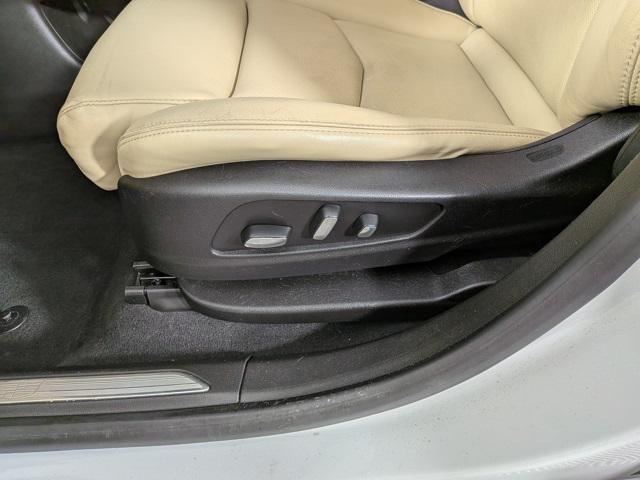 used 2017 Cadillac XT5 car, priced at $16,324