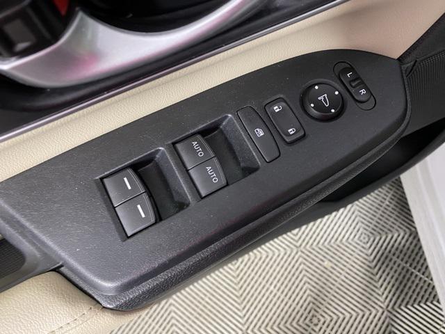 used 2021 Honda CR-V car, priced at $29,325