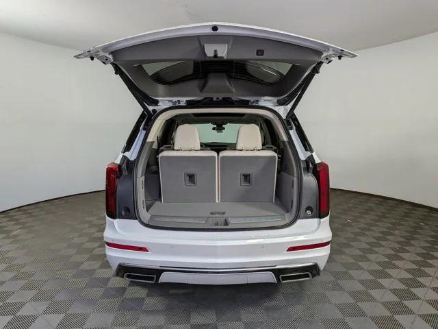 new 2025 Cadillac XT6 car, priced at $56,011