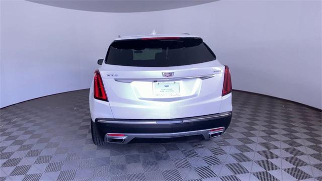 used 2022 Cadillac XT5 car, priced at $27,942