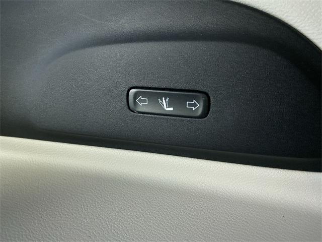 used 2020 Chrysler Pacifica car, priced at $22,930