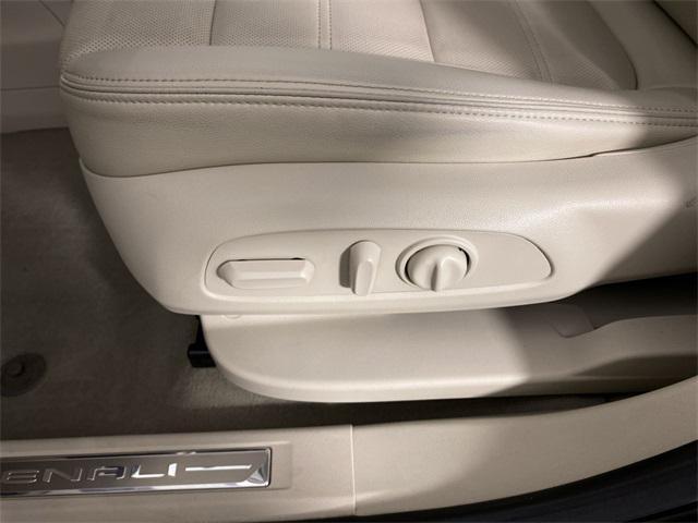 used 2023 GMC Acadia car, priced at $35,635