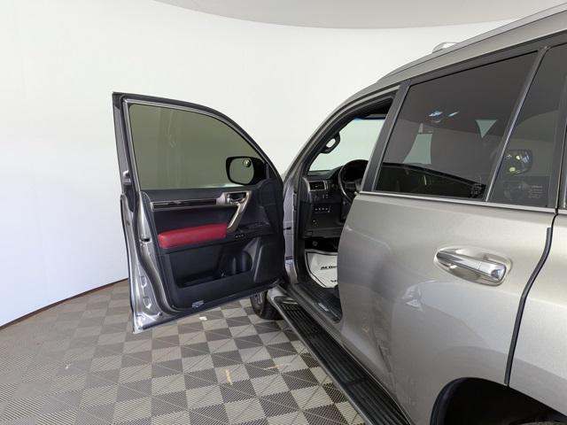 used 2020 Lexus GX 460 car, priced at $45,485
