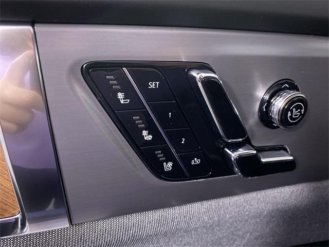 new 2026 Cadillac VISTIQ car, priced at $94,215