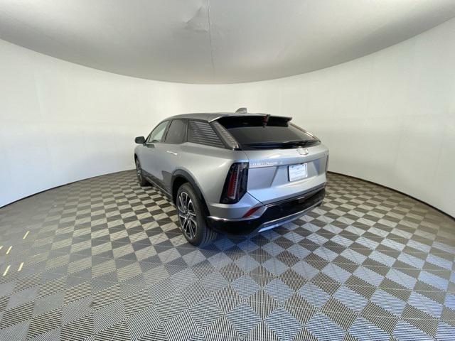 new 2025 Cadillac OPTIQ car, priced at $56,135