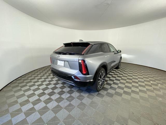 new 2025 Cadillac OPTIQ car, priced at $56,135