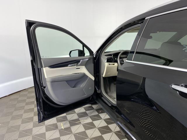 used 2023 Cadillac XT6 car, priced at $37,211