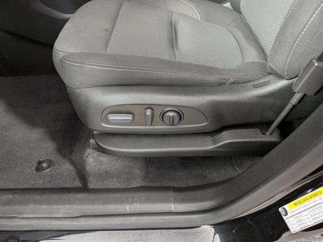 used 2023 Chevrolet Traverse car, priced at $28,275