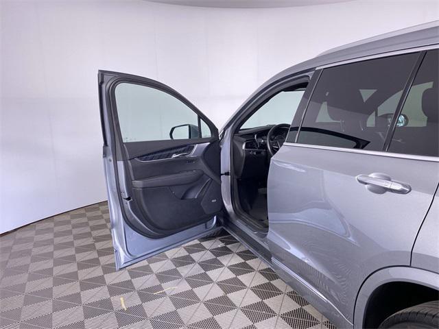 used 2024 Cadillac XT6 car, priced at $42,990