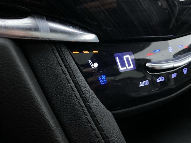 used 2024 Cadillac XT6 car, priced at $42,990