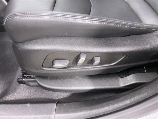used 2024 Cadillac XT6 car, priced at $42,990