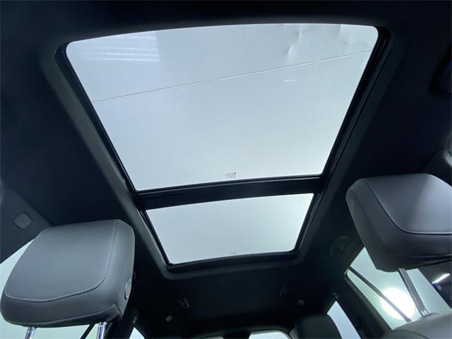 used 2024 Cadillac XT6 car, priced at $42,990