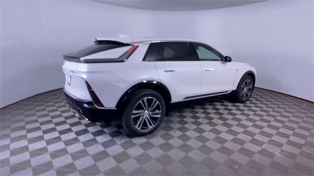 new 2025 Cadillac LYRIQ car, priced at $66,165