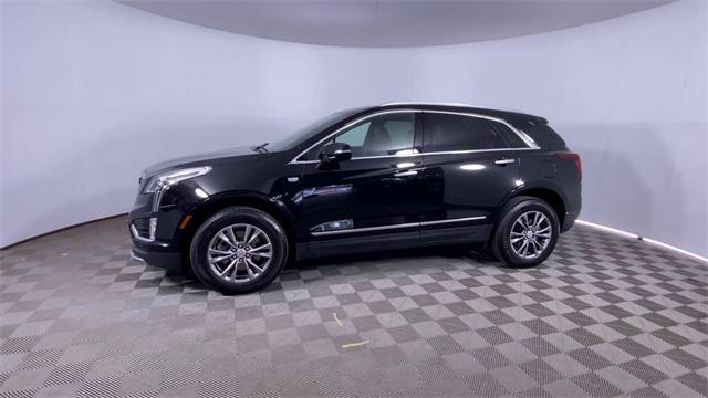 used 2022 Cadillac XT5 car, priced at $30,576