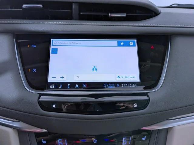 new 2025 Cadillac XT5 car, priced at $50,944