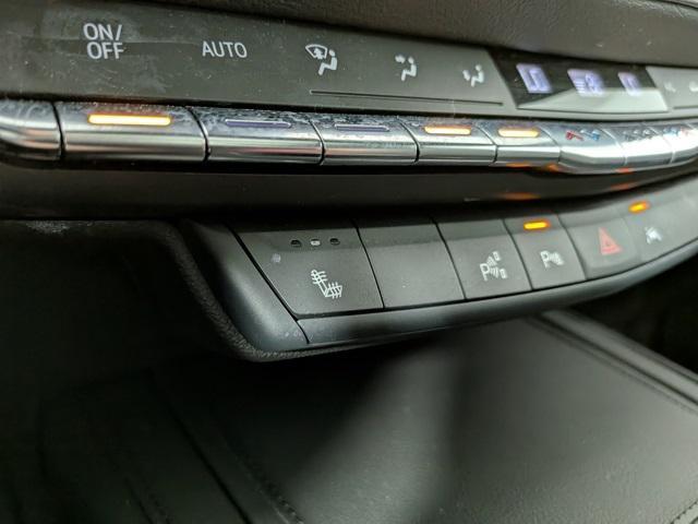 used 2022 Cadillac XT4 car, priced at $28,094