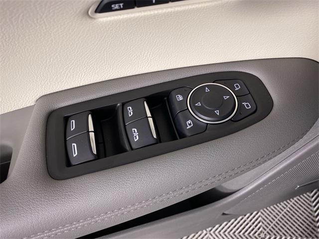 new 2025 Cadillac XT6 car, priced at $53,370