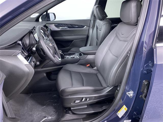 new 2025 Cadillac XT6 car, priced at $53,370