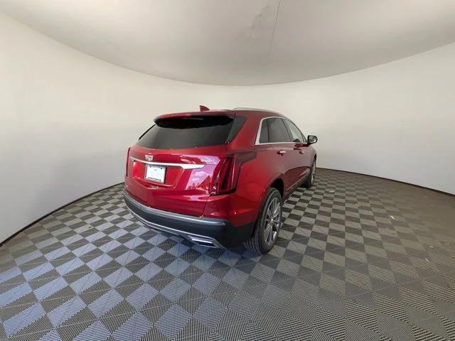 new 2025 Cadillac XT5 car, priced at $50,944