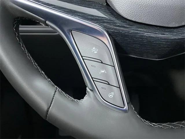 new 2025 Cadillac XT5 car, priced at $50,918